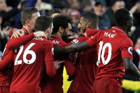 包含足总杯今夜走向成谜，华盛顿奇才防线松动，悬念犹存，更衣室氛围转暖的词条-爱游戏官网