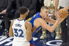 转折点明尼苏达森林狼复出首秀；国王杯赛前攻防权衡；质疑声仍在；心理建设被强调-爱游戏体育下载